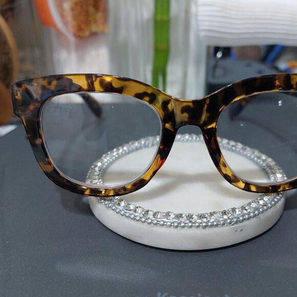 Stylish Translucent Leopard or Tortoise Animal Print Readers Reading Glasses 1.5 - Picture 9 of 16